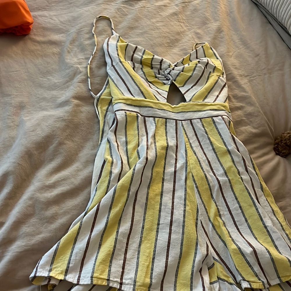 Back tie romper